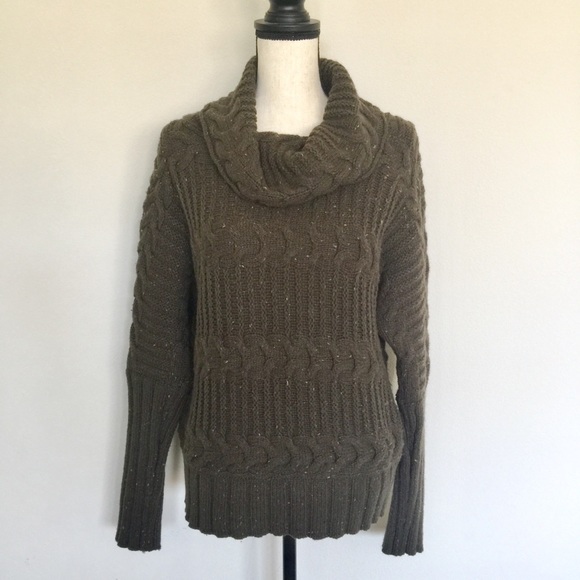 Athleta Sweaters - ATHELETA Speckled Olive Green Cowl Neck Sweater